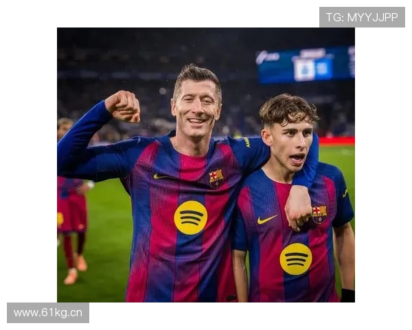 莱万多夫斯基西甲首季效率解析:转会后是否依旧高效 莱万多夫斯基西甲首季效率解析:转会后是否依旧高效